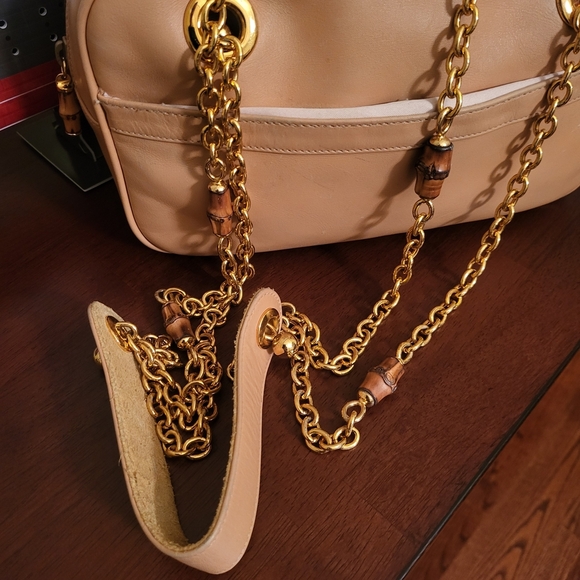 Gucci Bamboo Chain Crossbody Shoulder Leather Bag, Authentic!! w/COA. - Picture 6 of 16